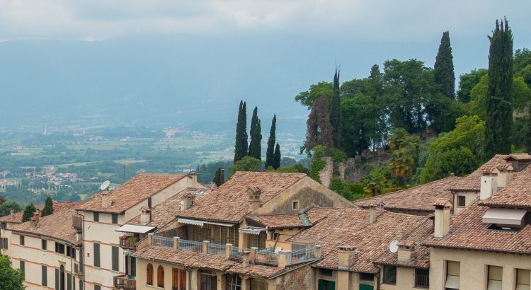 Italy header